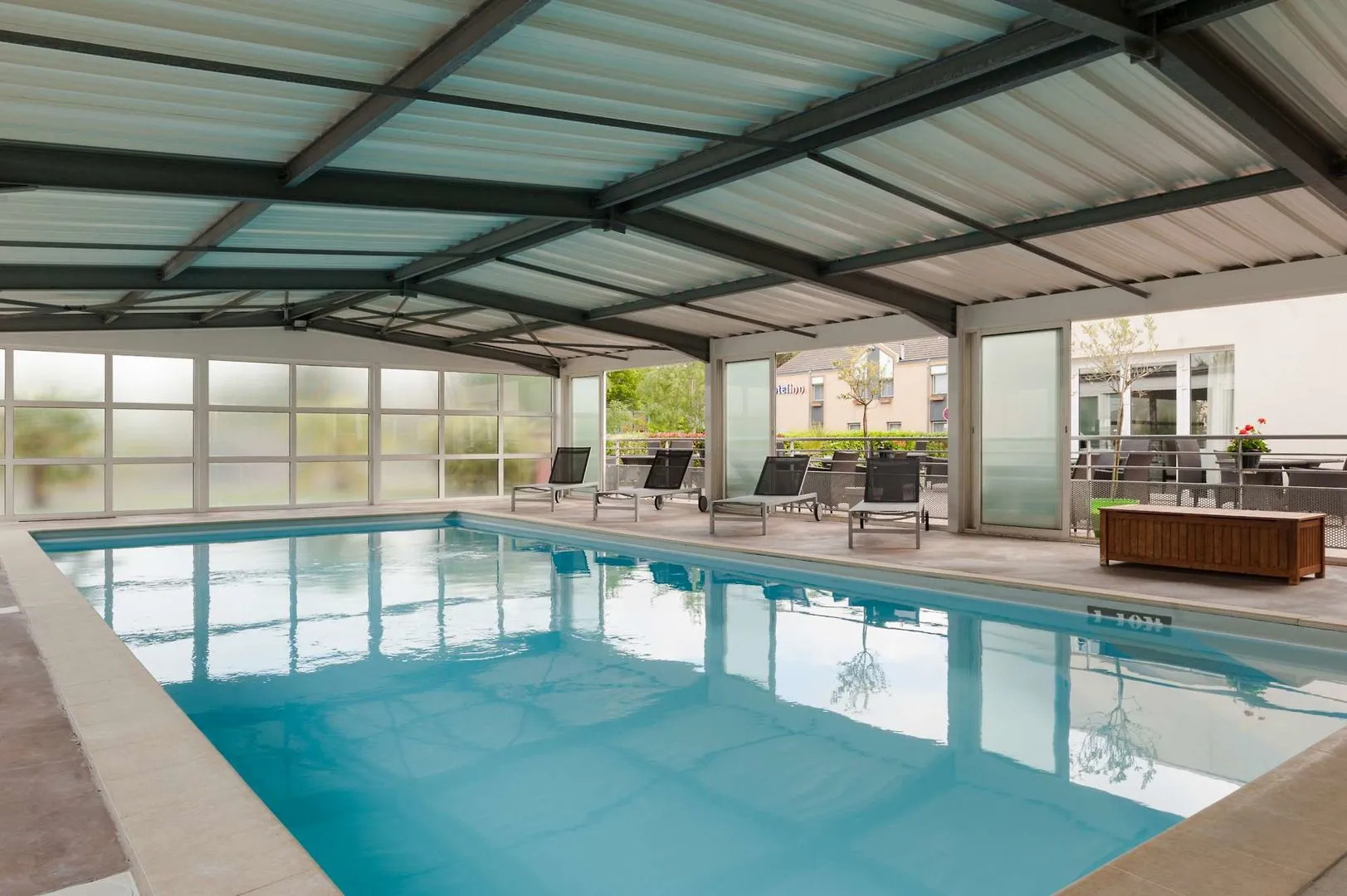 Sure Hotel by Best Western Caen Mémorial