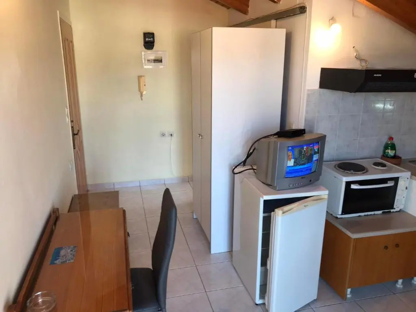 Ion Apartments Messolonghi Single Bed Room Mountain View Loft