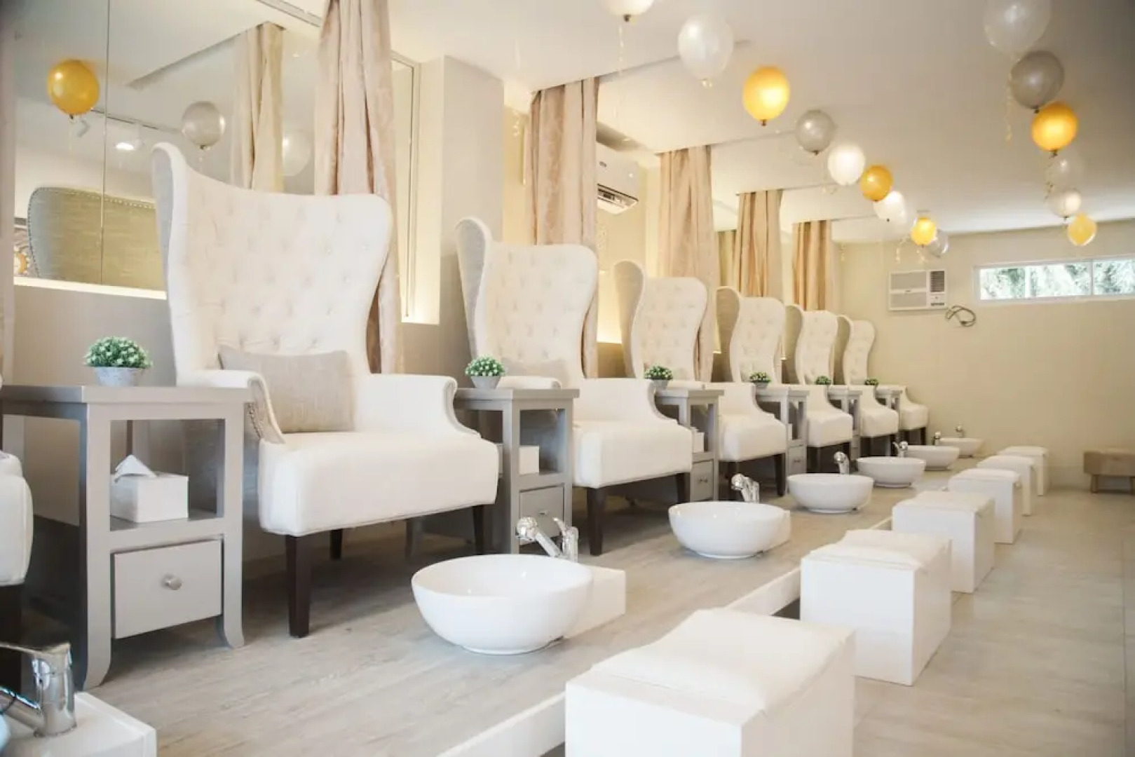 Mellow Apartelle and Tourist Inn