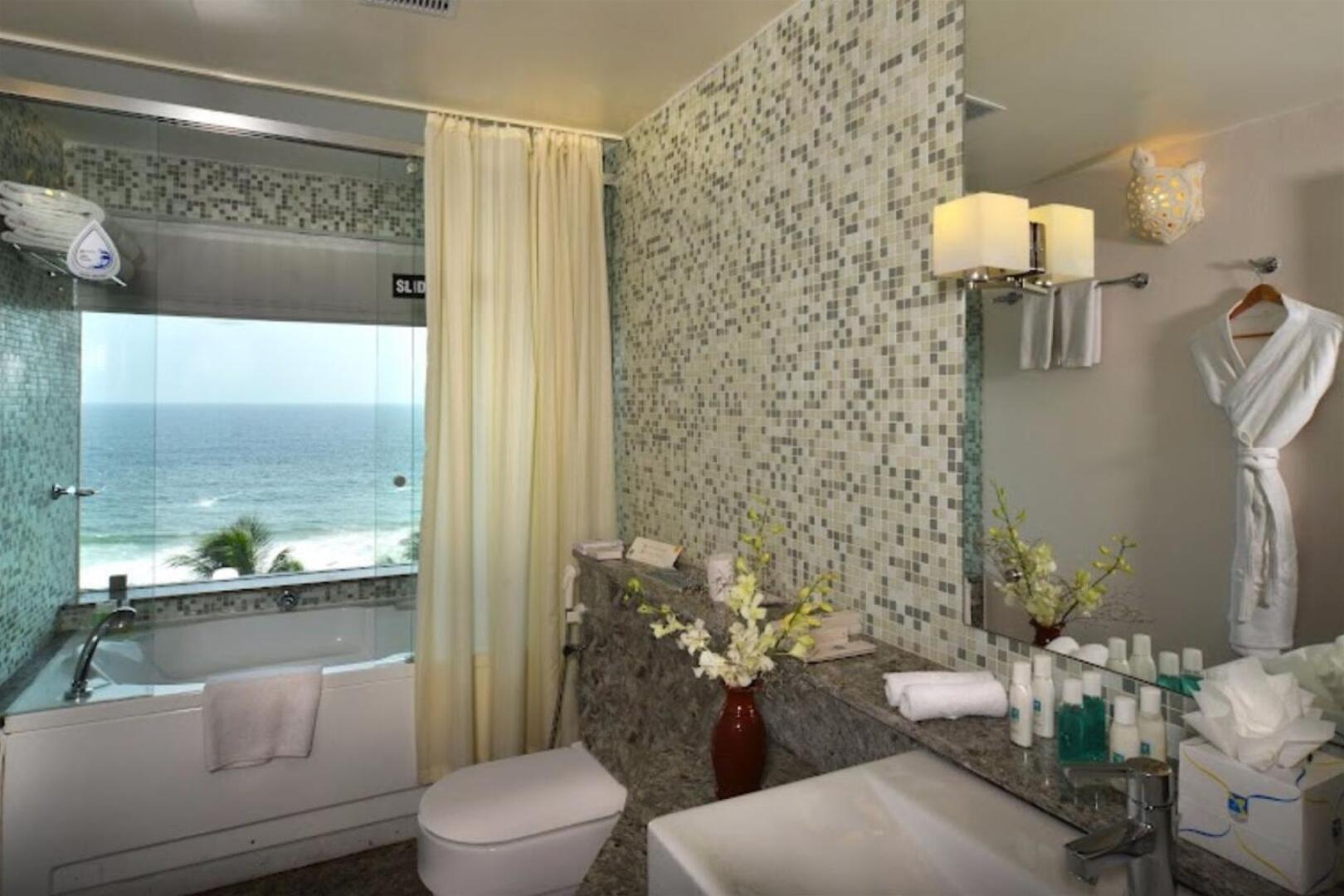 Gokulam Grand Turtle On The Beach