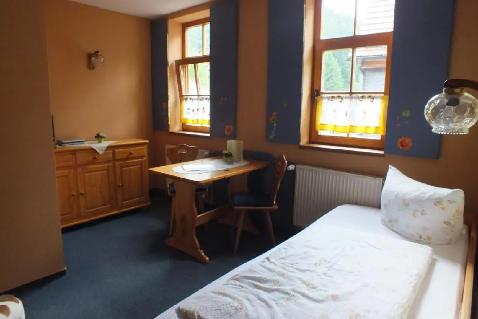 Gasthaus & Pension "Schwarzer Adler"