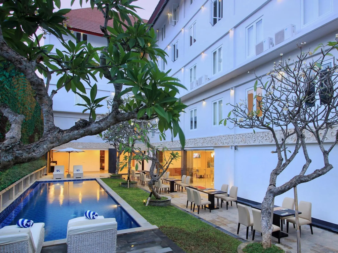 MarsCity Hotel