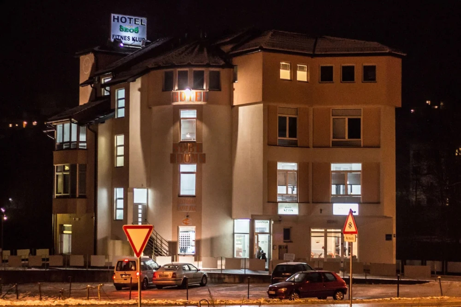 Hotel Seos
