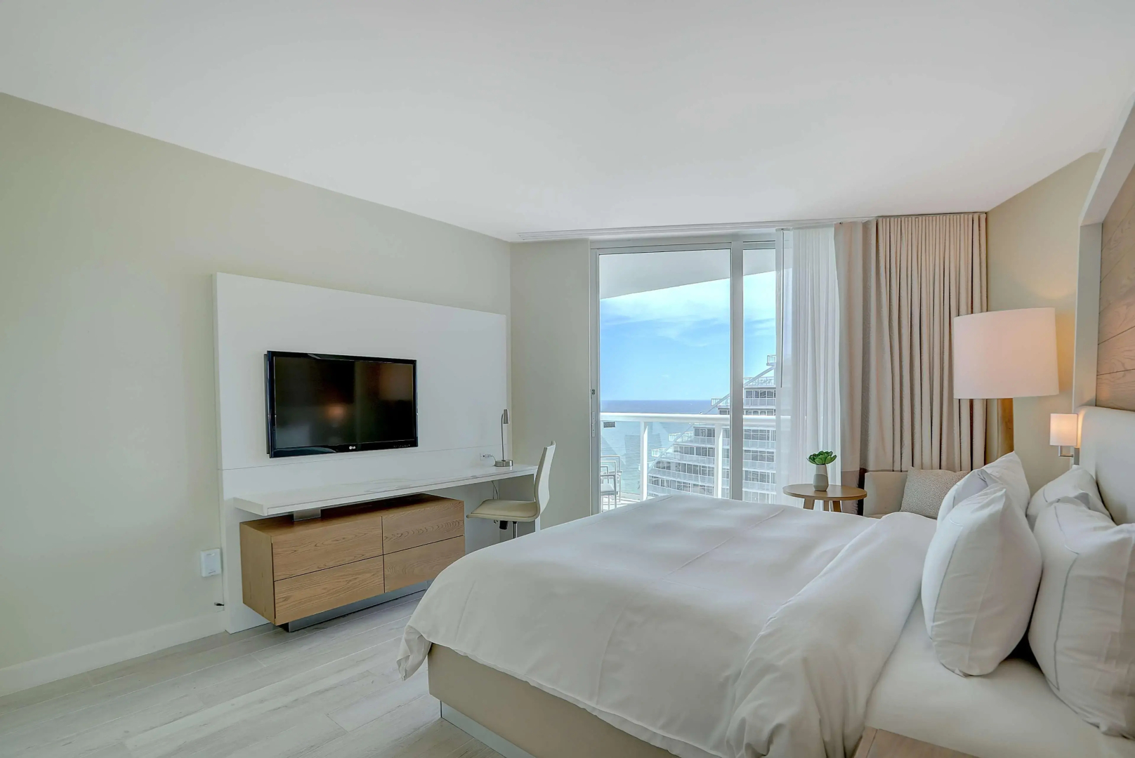 Beach House Fort Lauderdale, A Hilton Resort