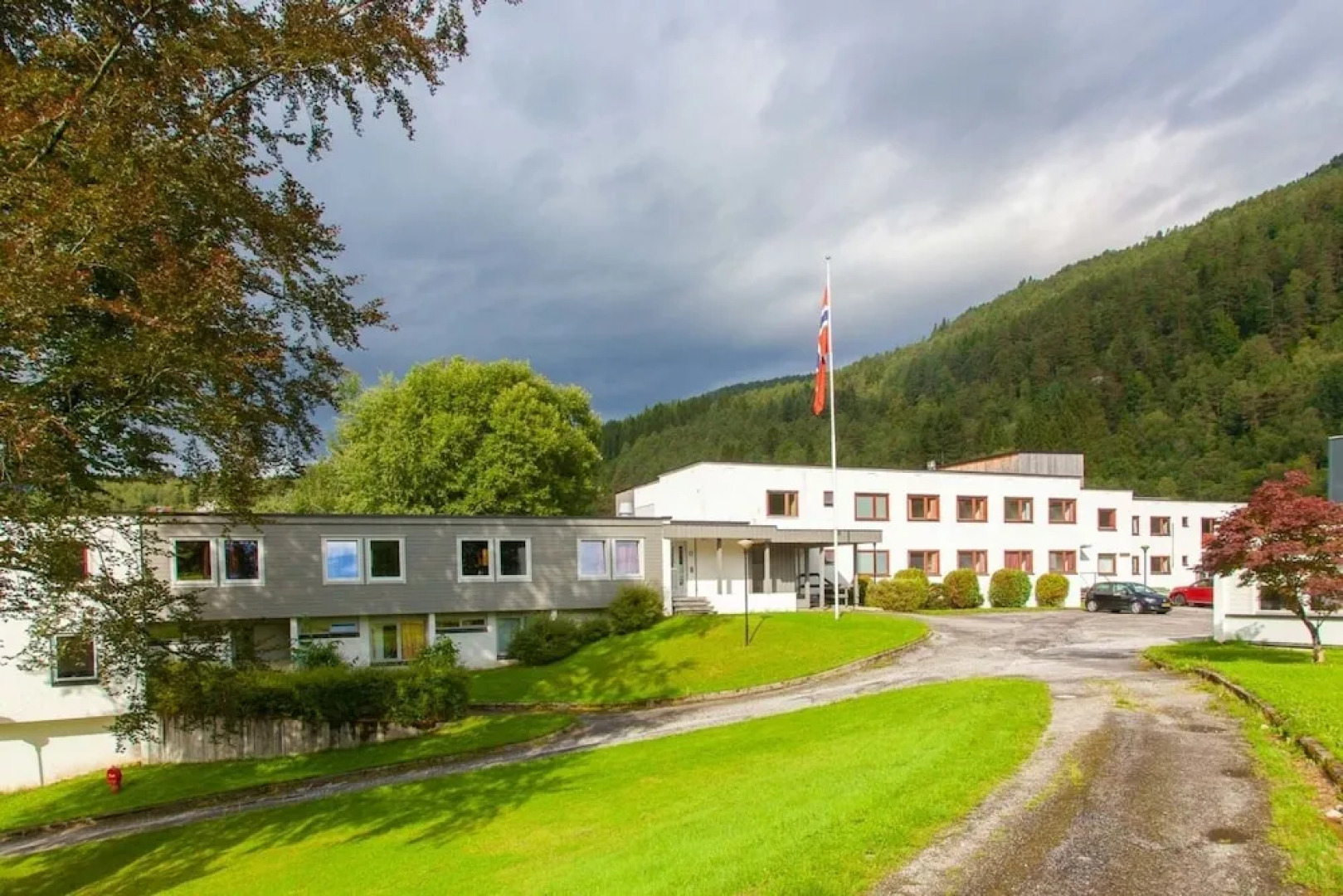 Førde Vandrerhjem - Hostel