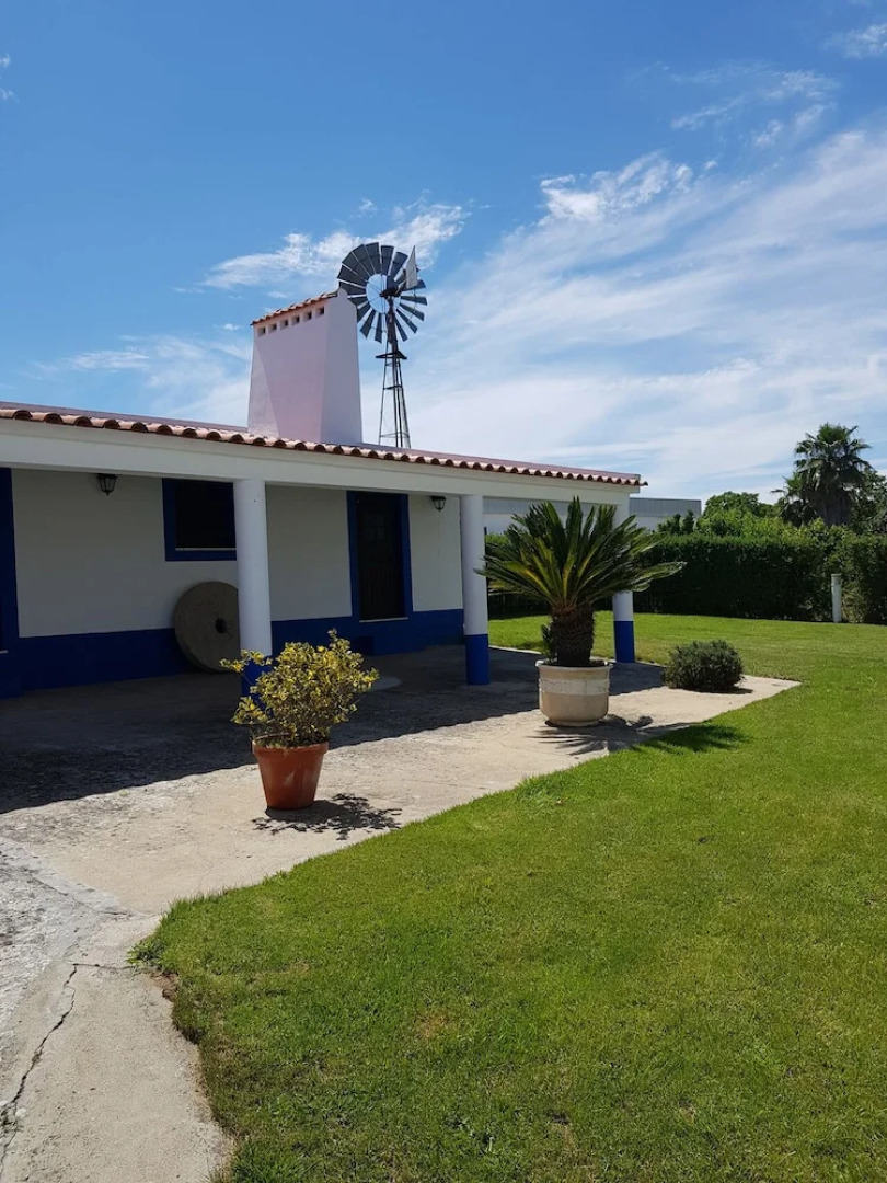 Divor Country Houses