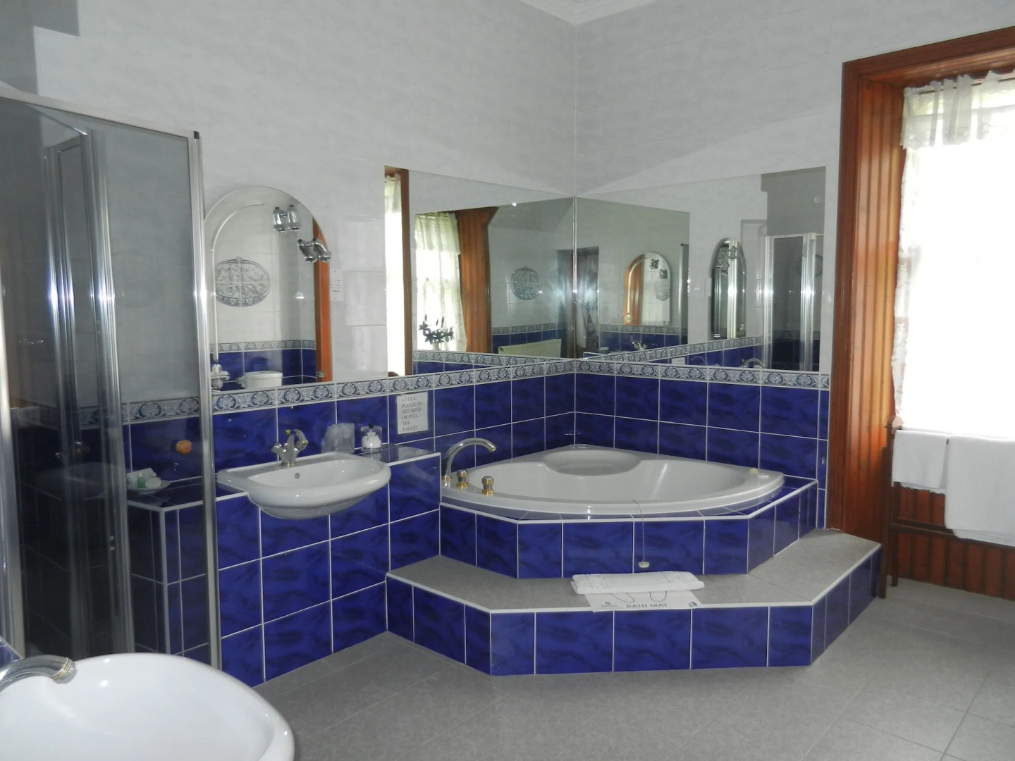 Mansfield Castle Hotel