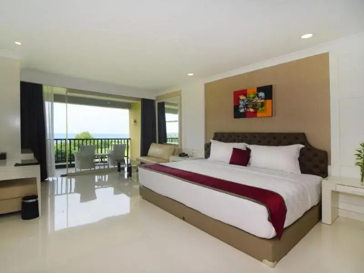Dreamland Paradise Hotel