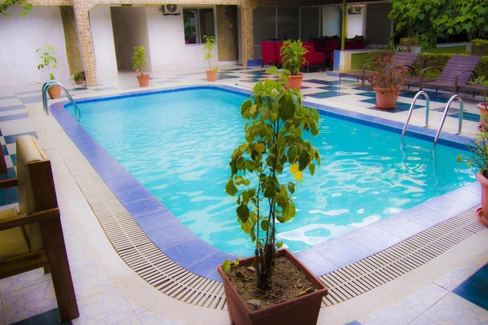 Royal City Hotel