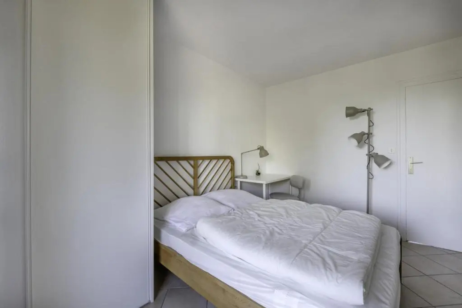 Séjour à 4 ou 6 avec vue sur la marina