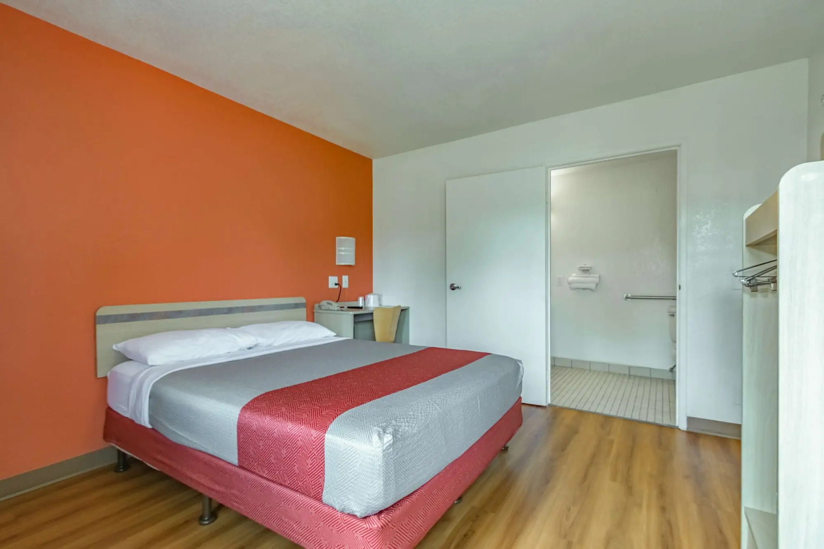 Motel 6 Ft. Pierce, FL, Fort Pierce