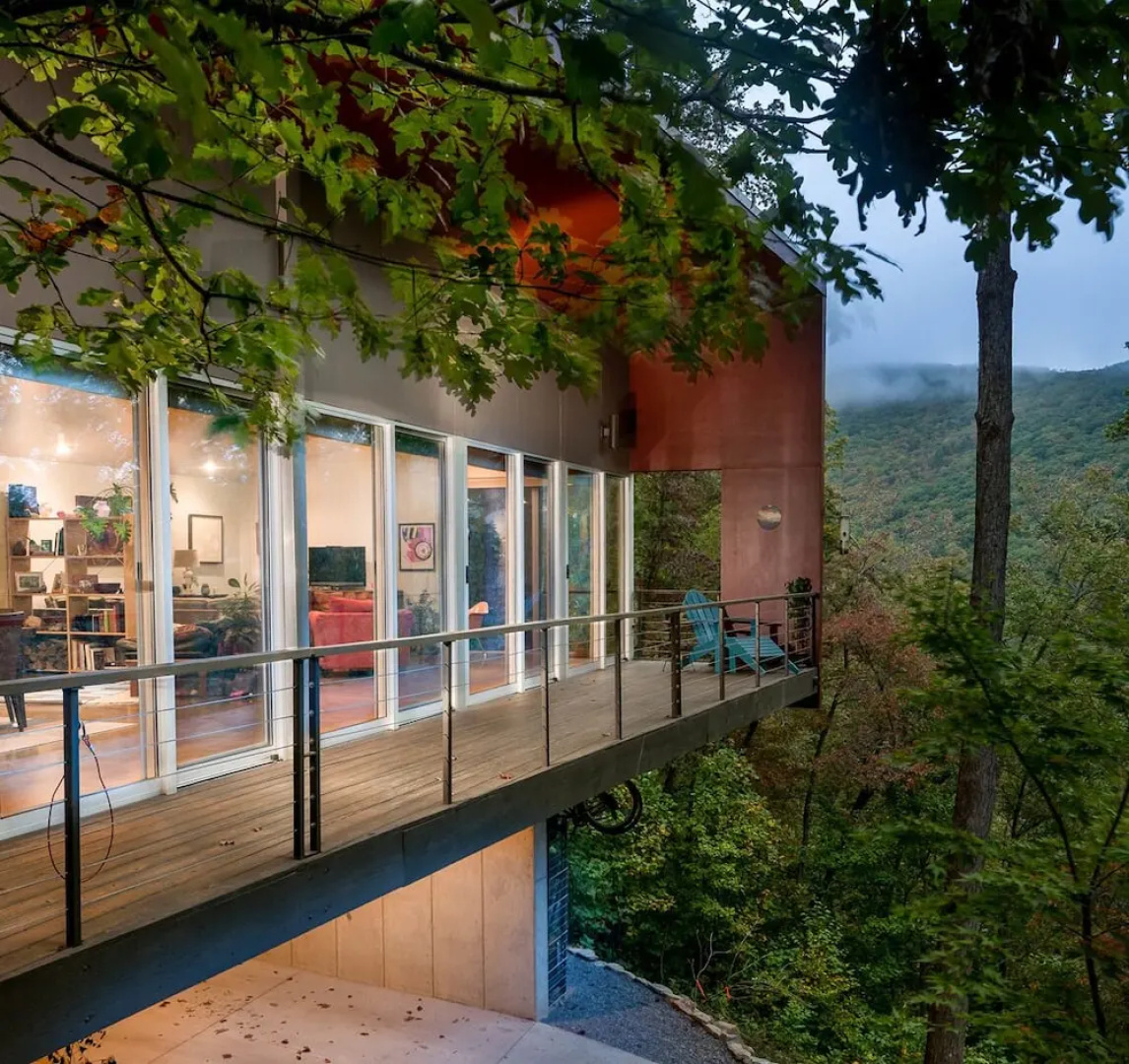 Tara's Treehouse - 3 Br Home