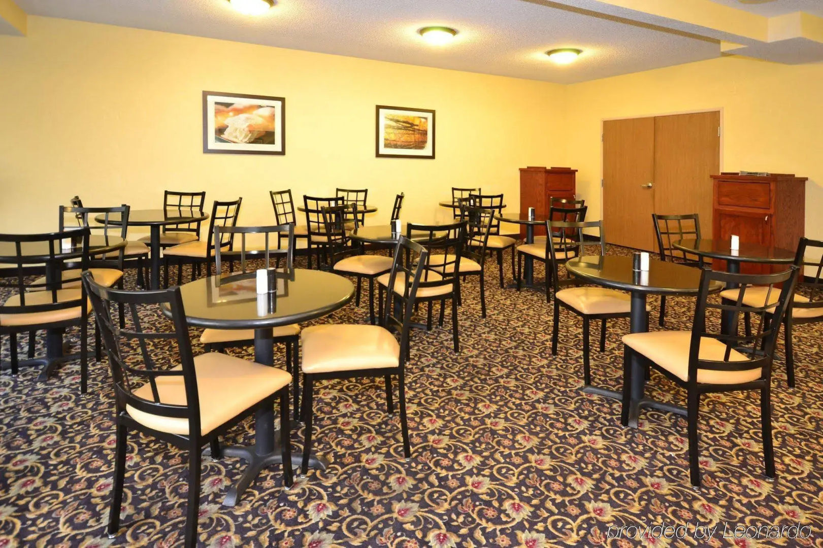 Quality Inn & Suites Lawrence - University Area