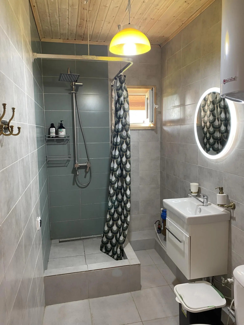 Уютный двухэтажный дом