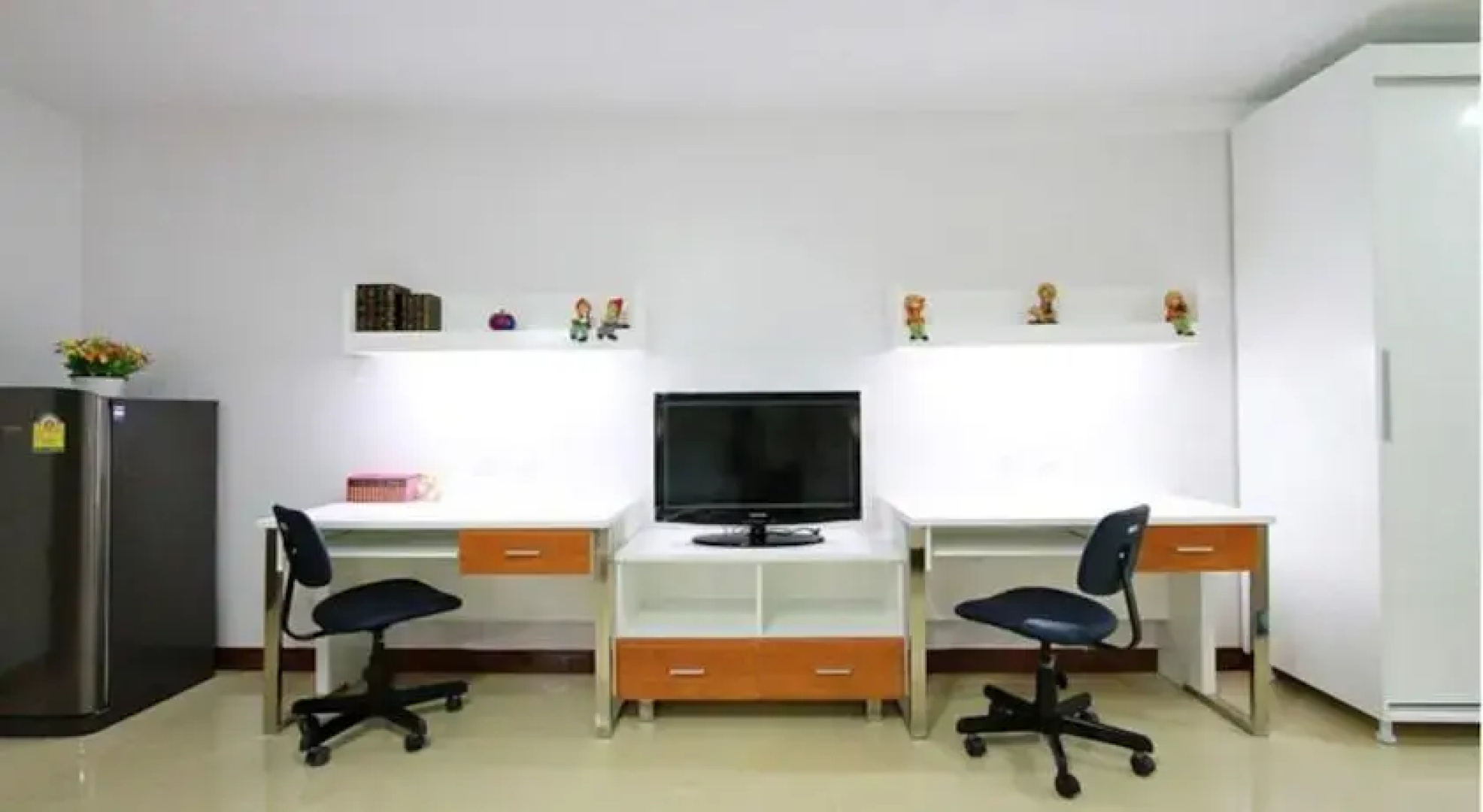 Bundit Parlor Salaya
