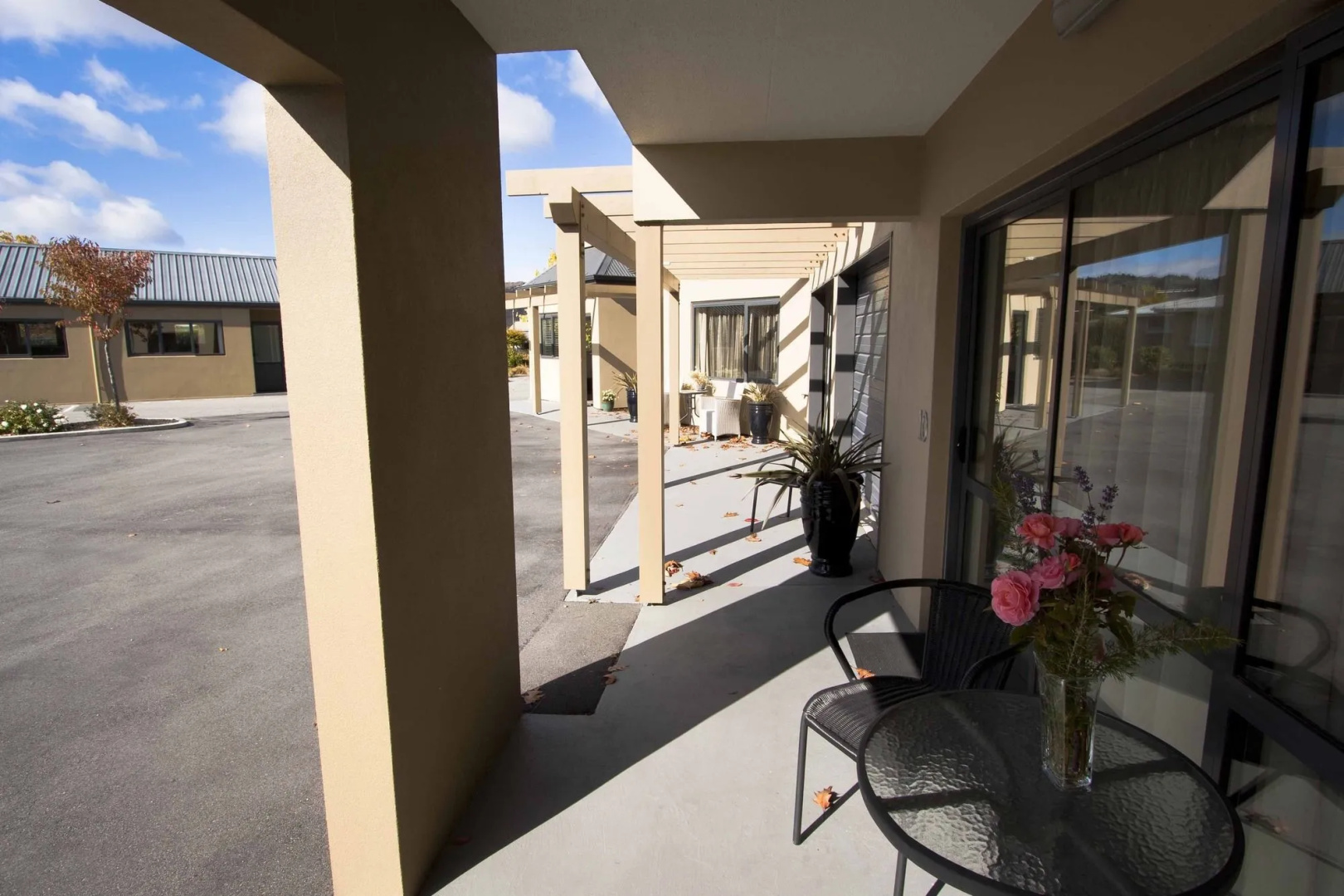 Avenue Motel
