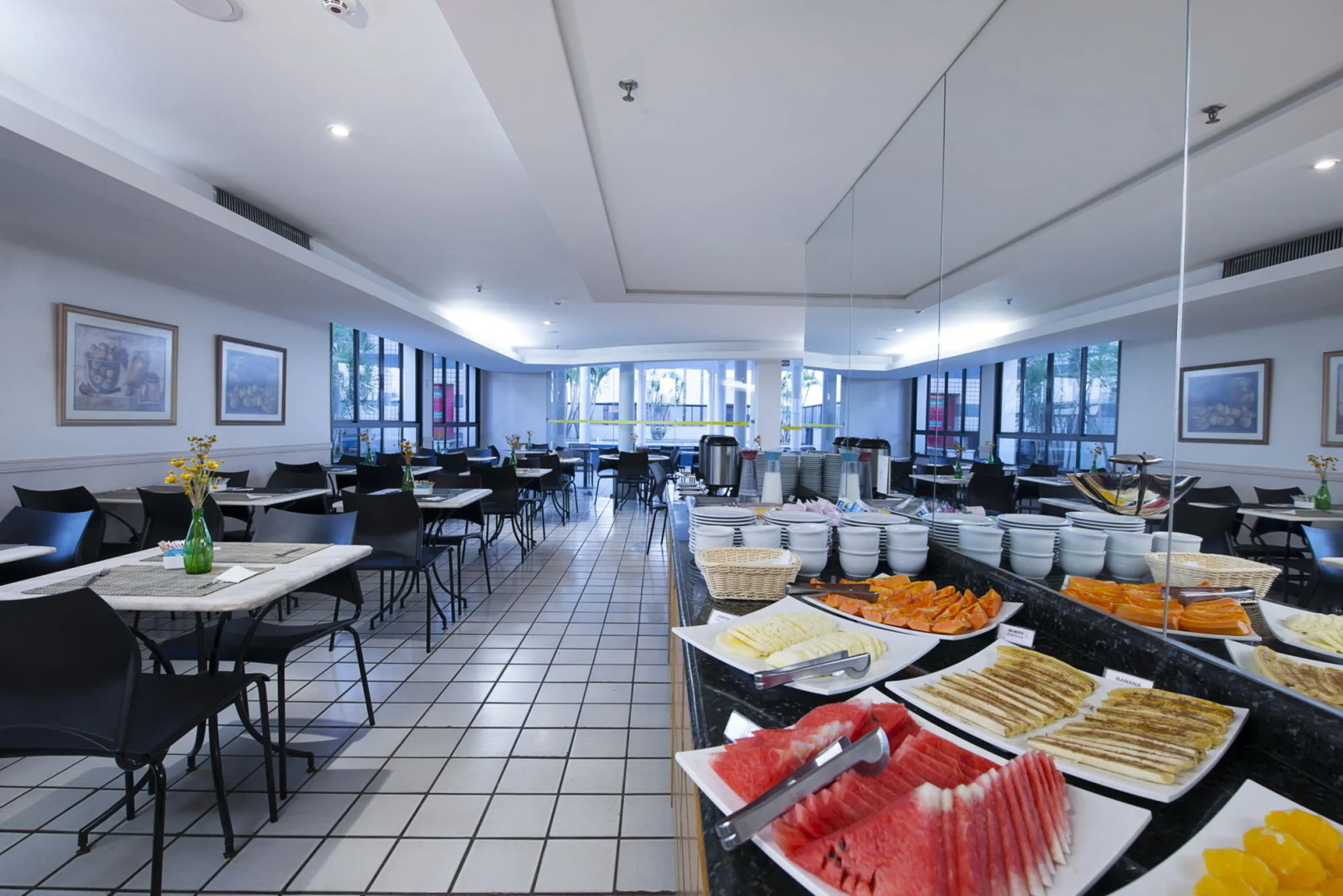 Metropolitan Hotel by Atlantica