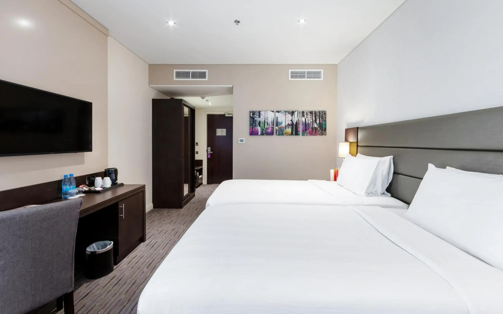 Premier Inn Dubai Al Jaddaf