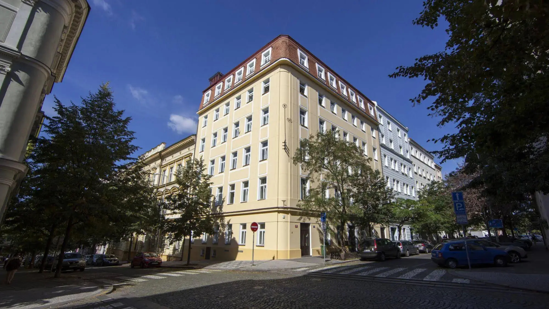 Sibelius Apartments
