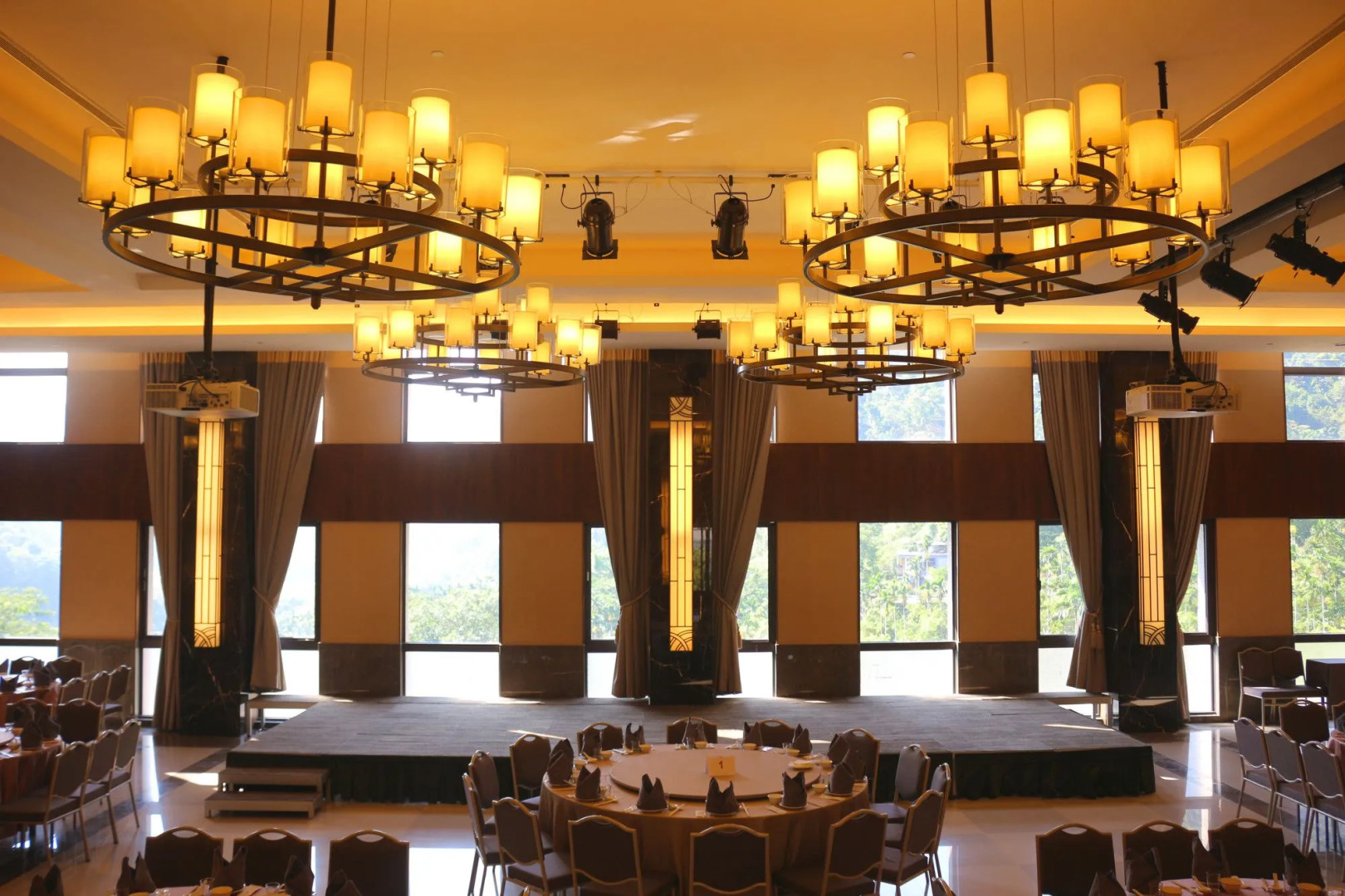 The Great Roots Forestry SPA Resort