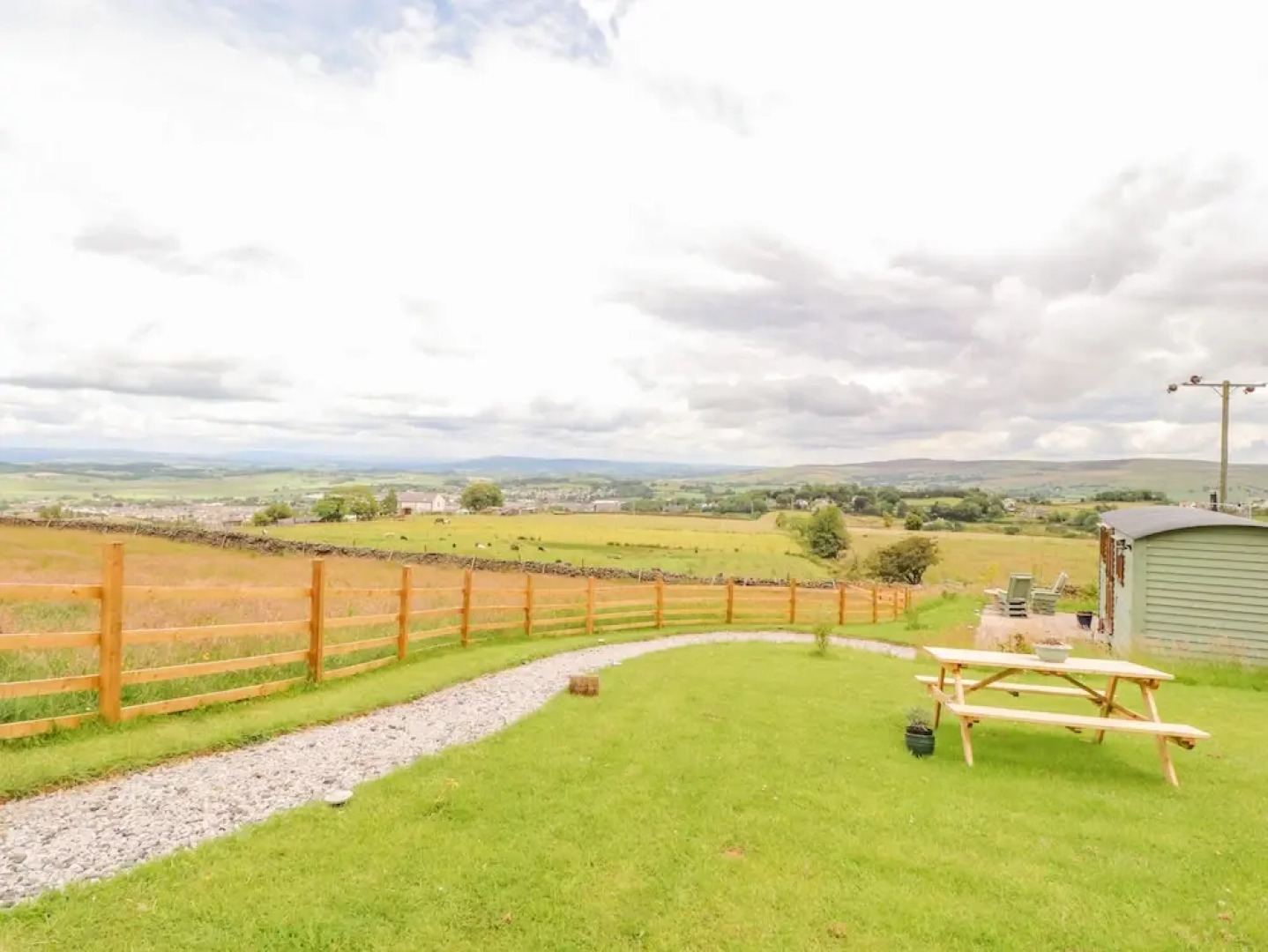 The Herdsman Luxury Shepherds Hut