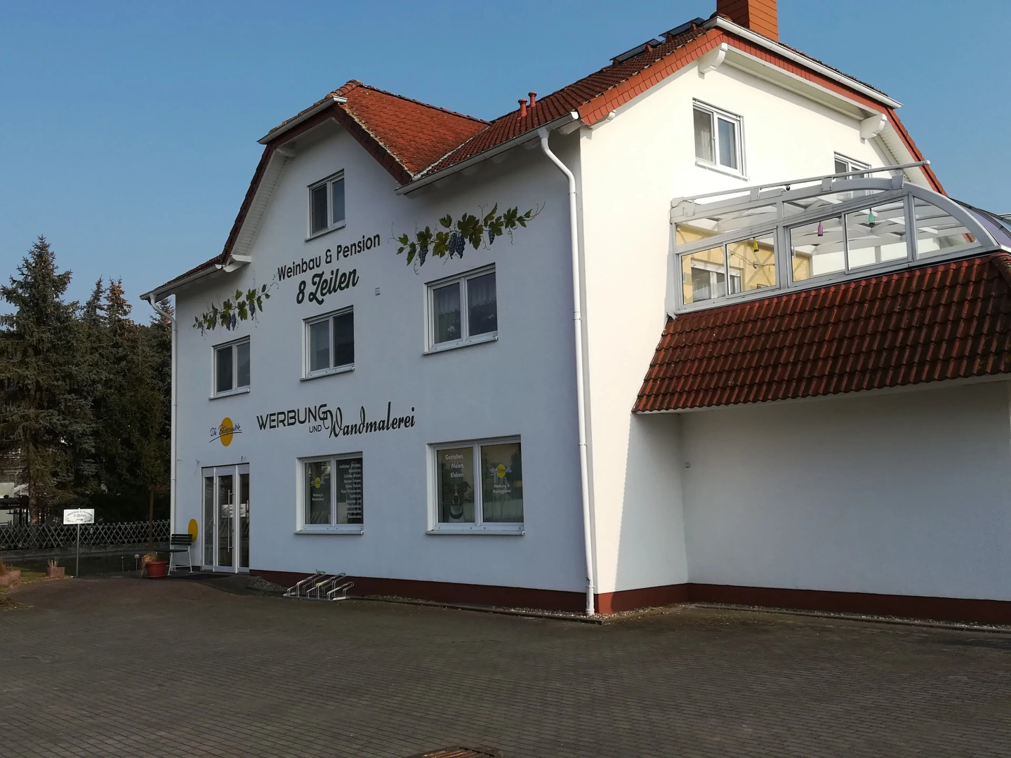 Weinbau & Pension "8Zeilen"