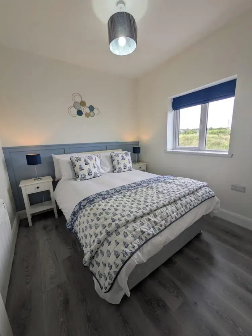 Seaside Retreat - 4 Guests - Near Aran Islands
