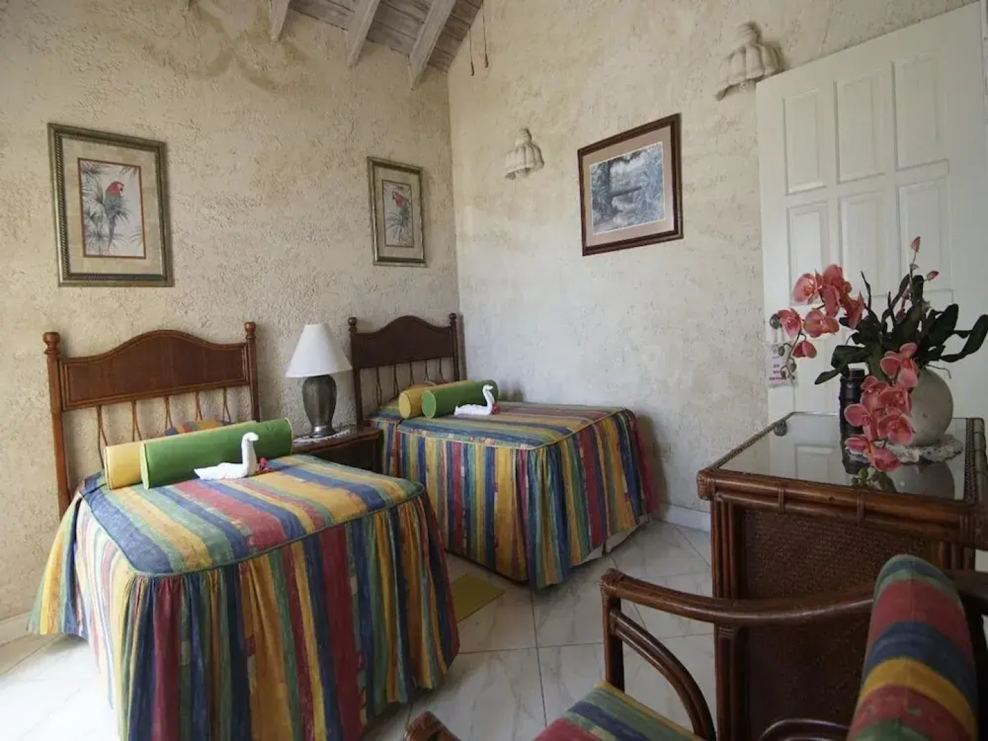 Sea Cruise Barbados - 5 B R Villa w Staff