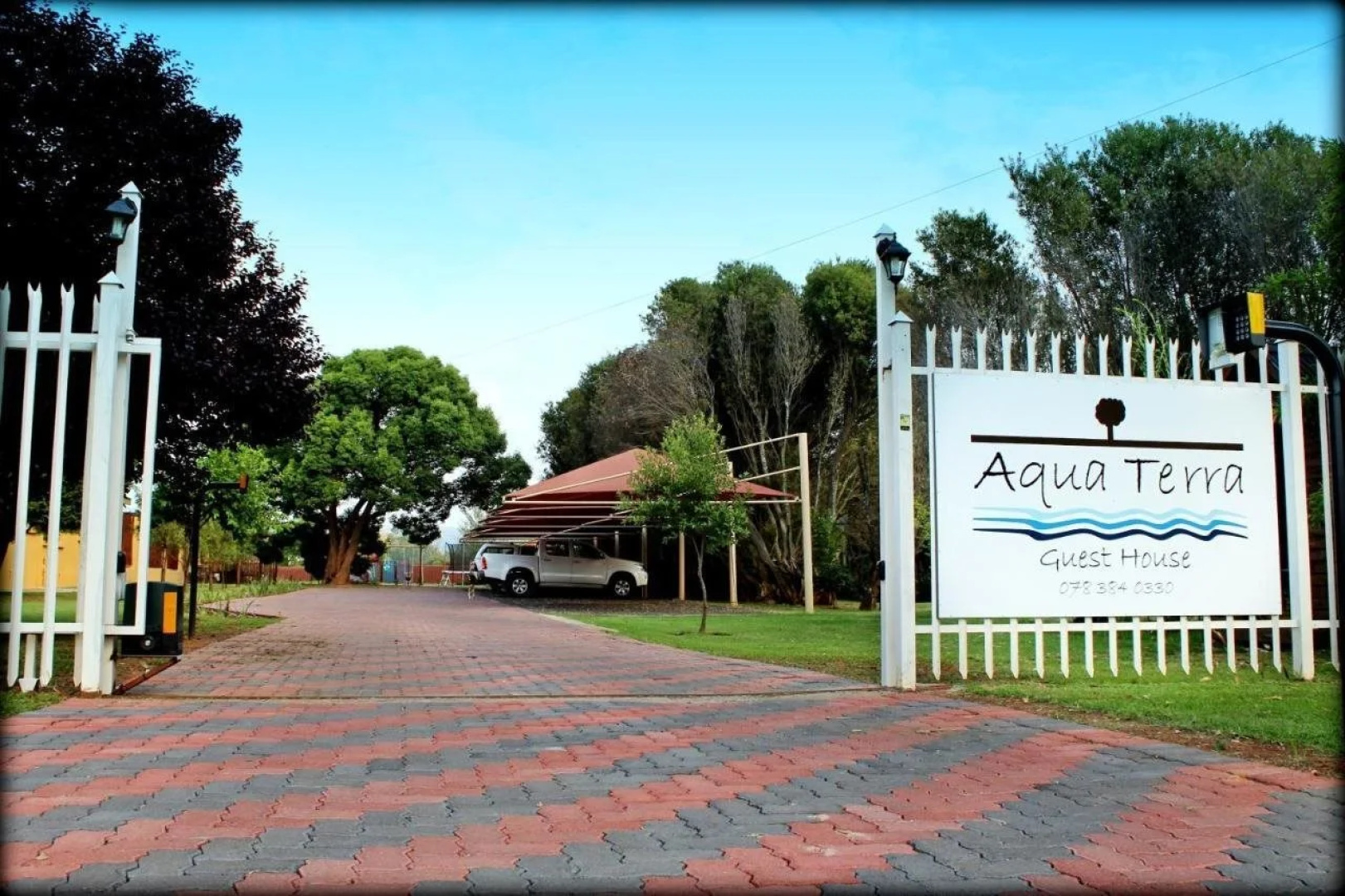 Aqua Terra Guest House