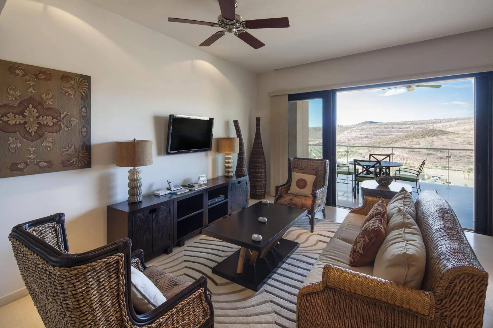 Puerta Cortes Residences