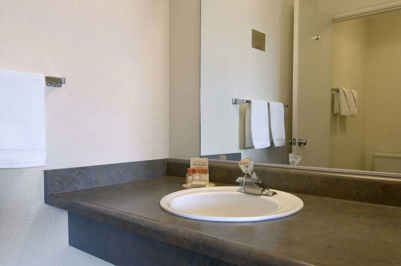 Days Inn by Wyndham Yuba City