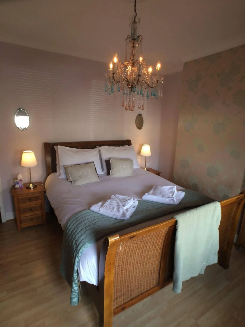 Tyrosa Rooms