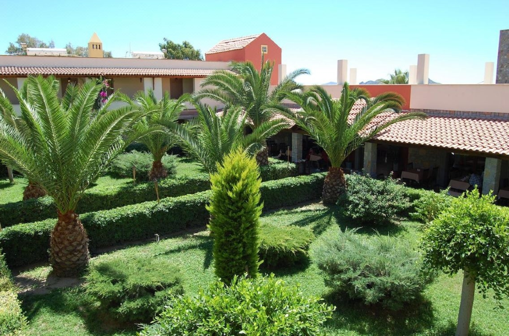 Tiana Beach Resort - All Inclusive