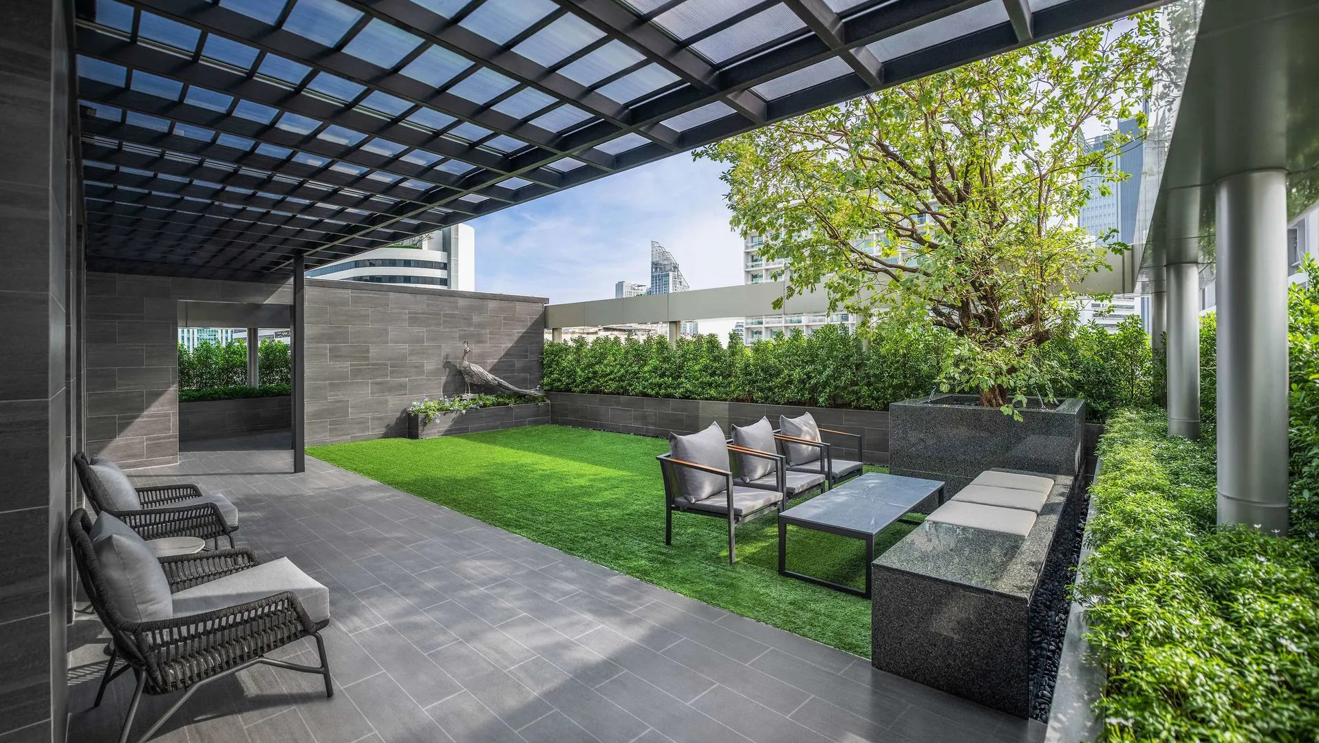 DoubleTree by Hilton Bangkok Ploenchit