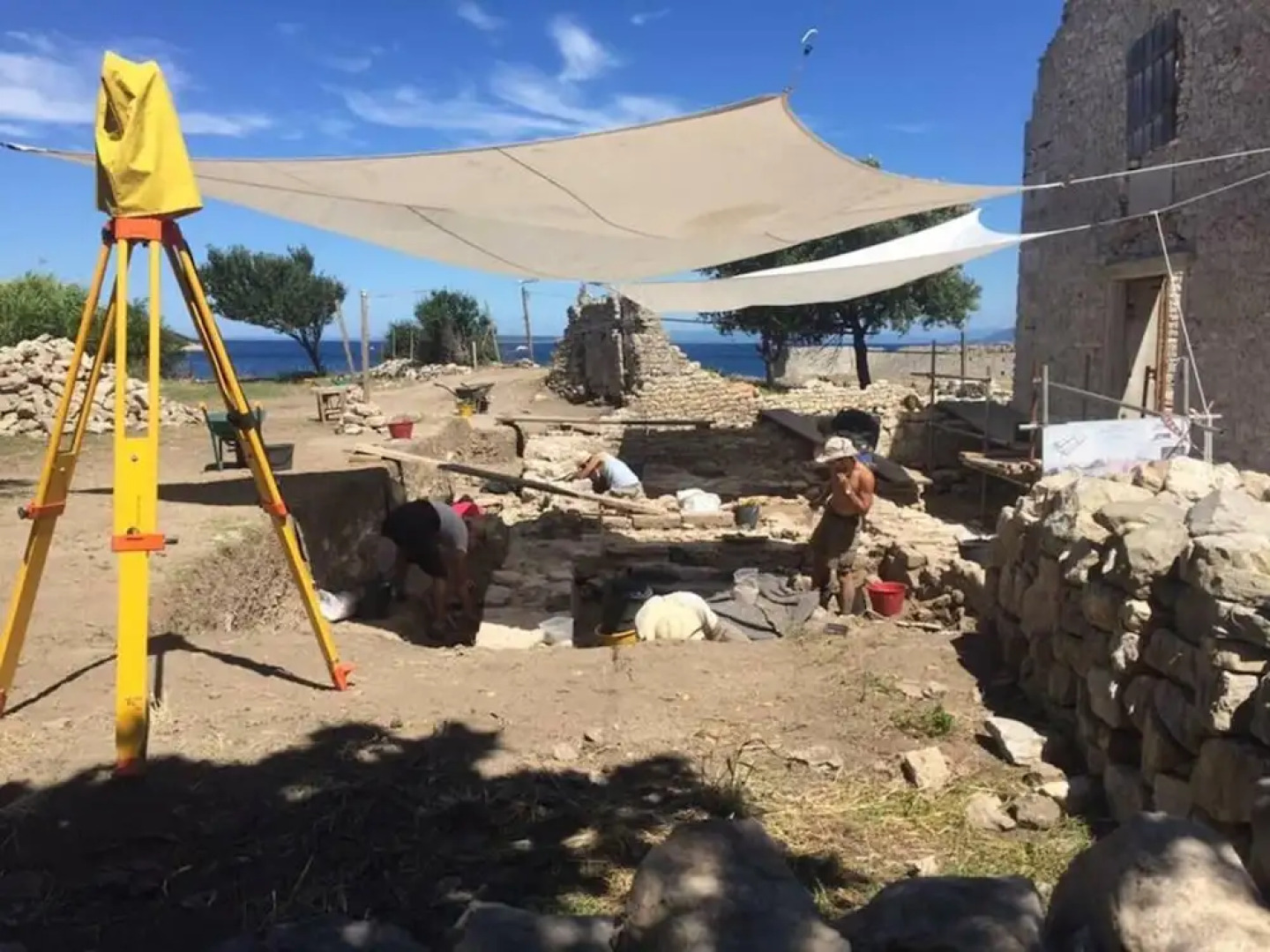 Lovely 15th Century Apartment in Osor