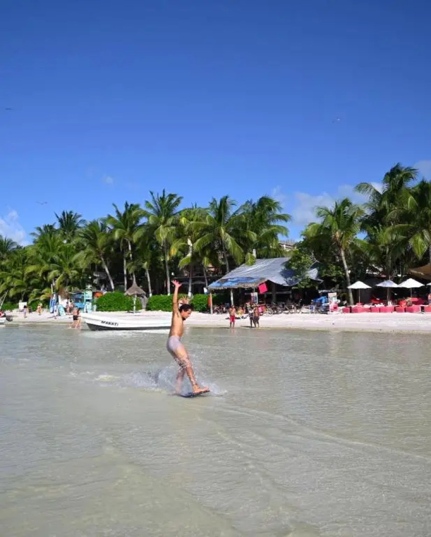 Beach Club Escape Holbox