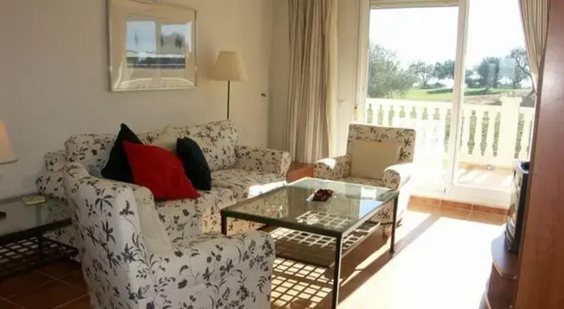 Residence VI by Golfinc