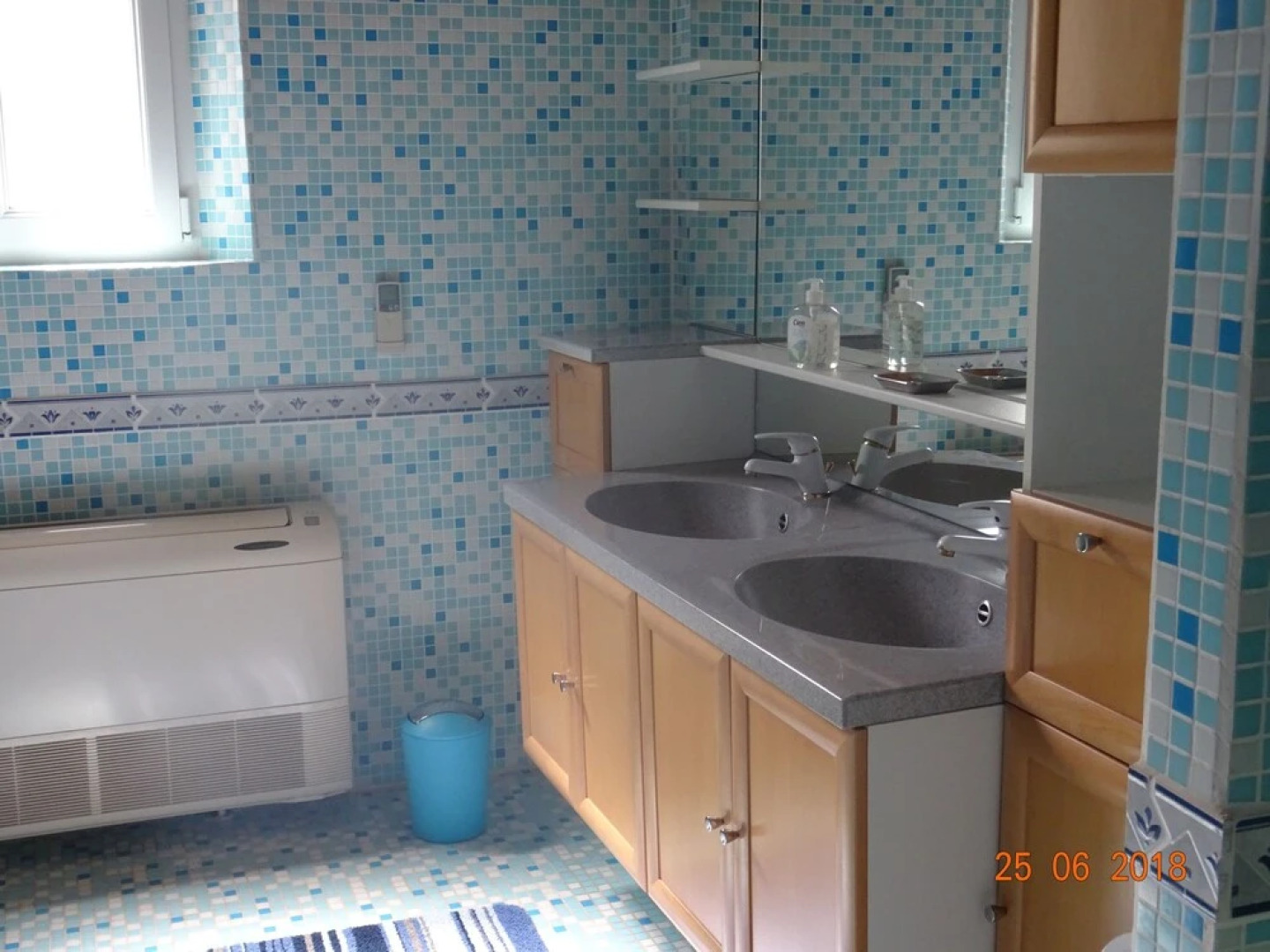 La Petite Maison Dans Les Prés