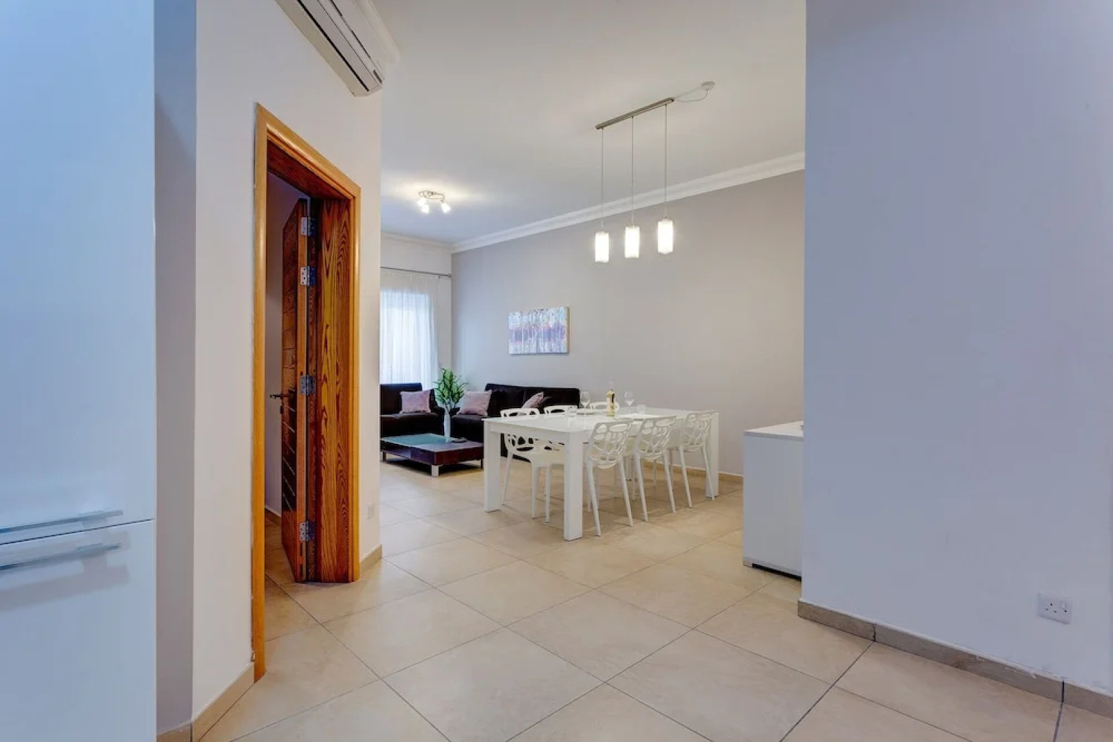 Gorgeous Apartment With Terrace in Fort Cambridge, Pool