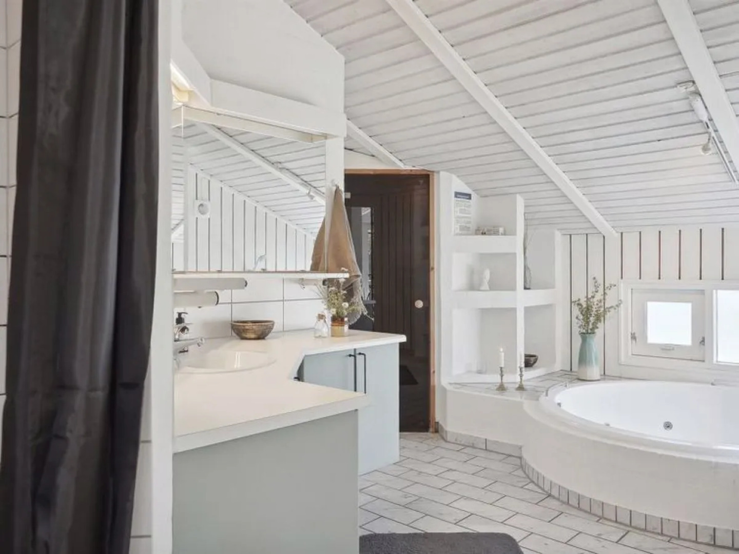 "Ljupco" - 150m from the sea in NW Jutland