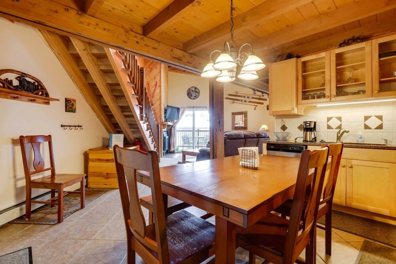 Silverthorne Condo W/pool Access - Shuttle to Town
