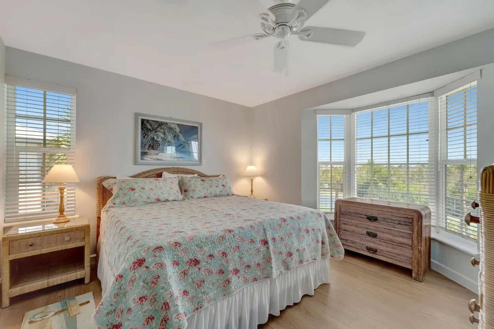 Beach One Bedroom Villa by Redawning