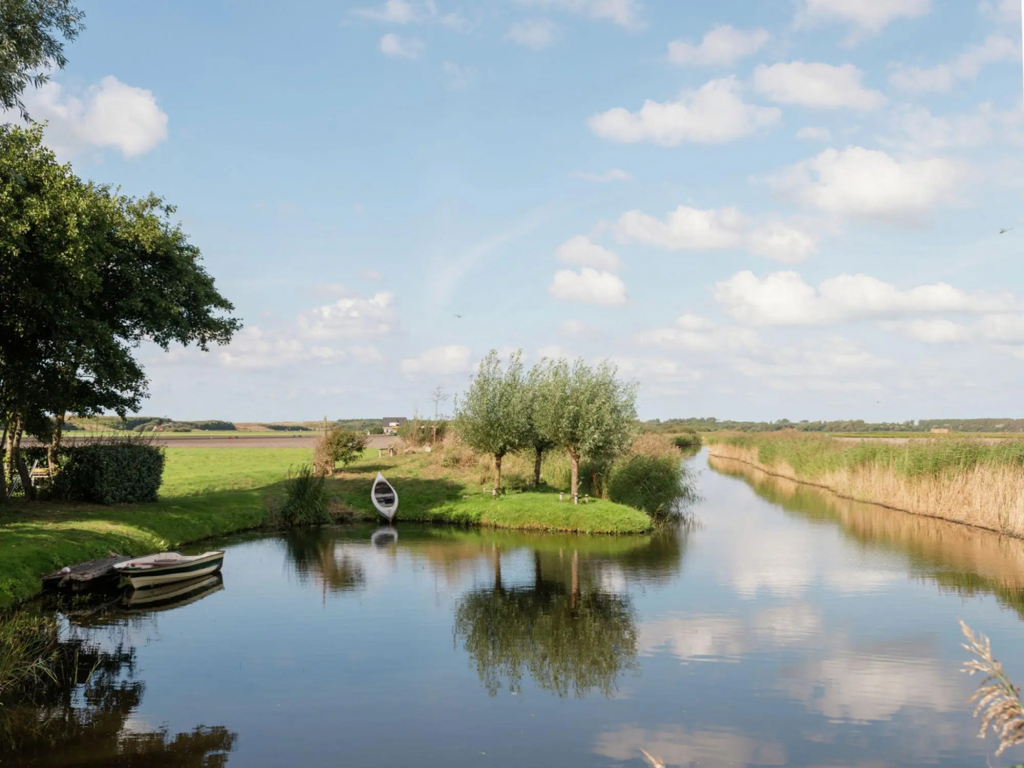 Spacious Bungalow in Julianadorp aan Zee near Bulb Fields