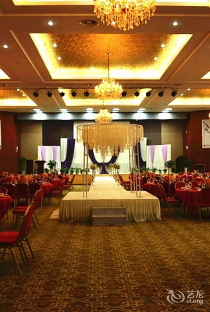 Wuhan Jiutong Haiyuan Hotel