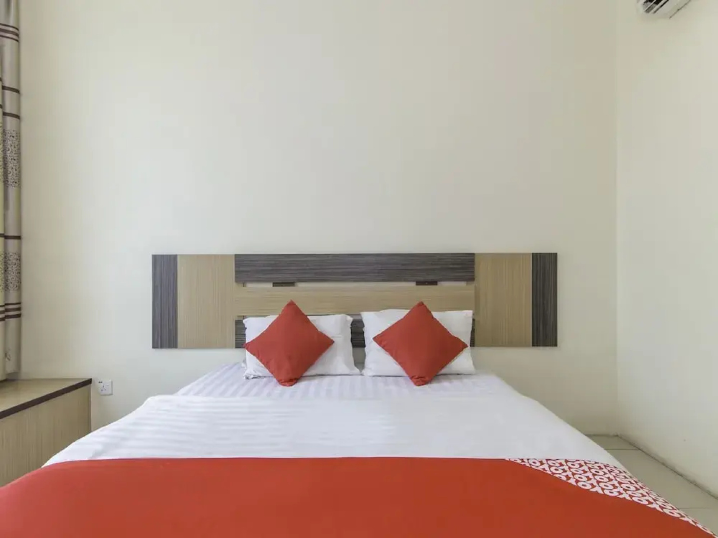 OYO 776 Fame hotel