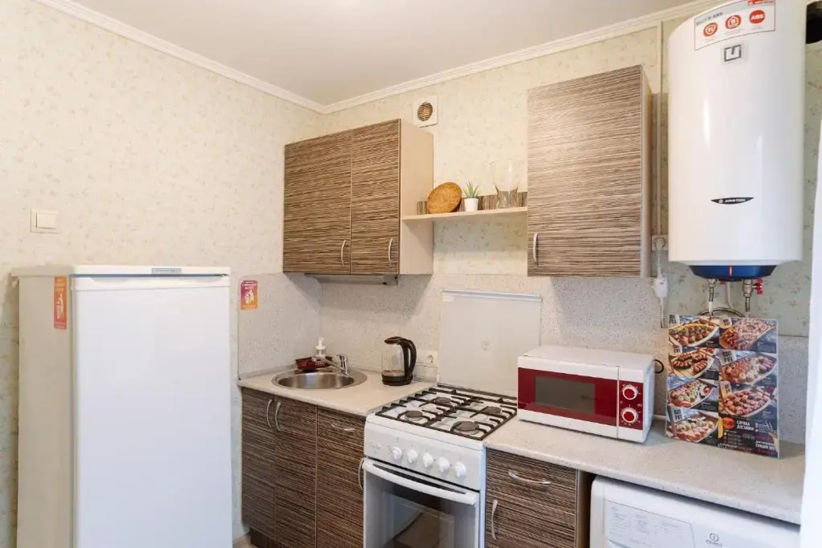 9 Ночей в центре на улице Анохина