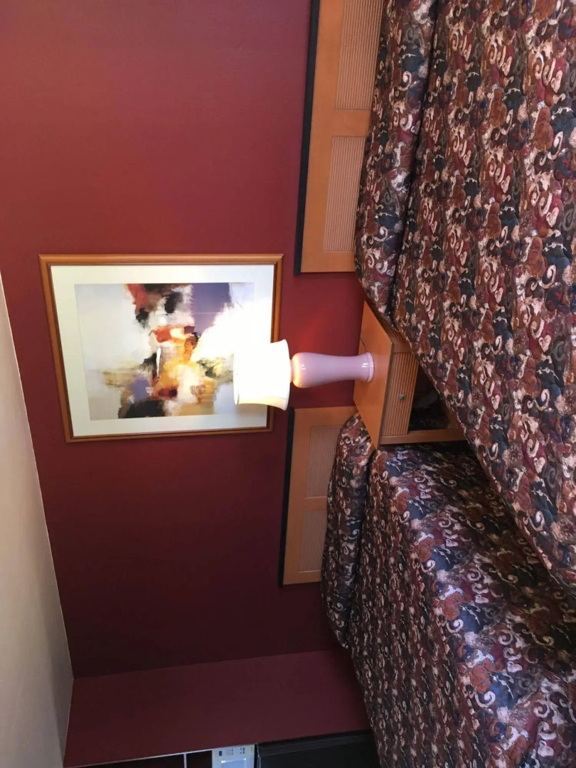 Lakeshore Inn Water Front