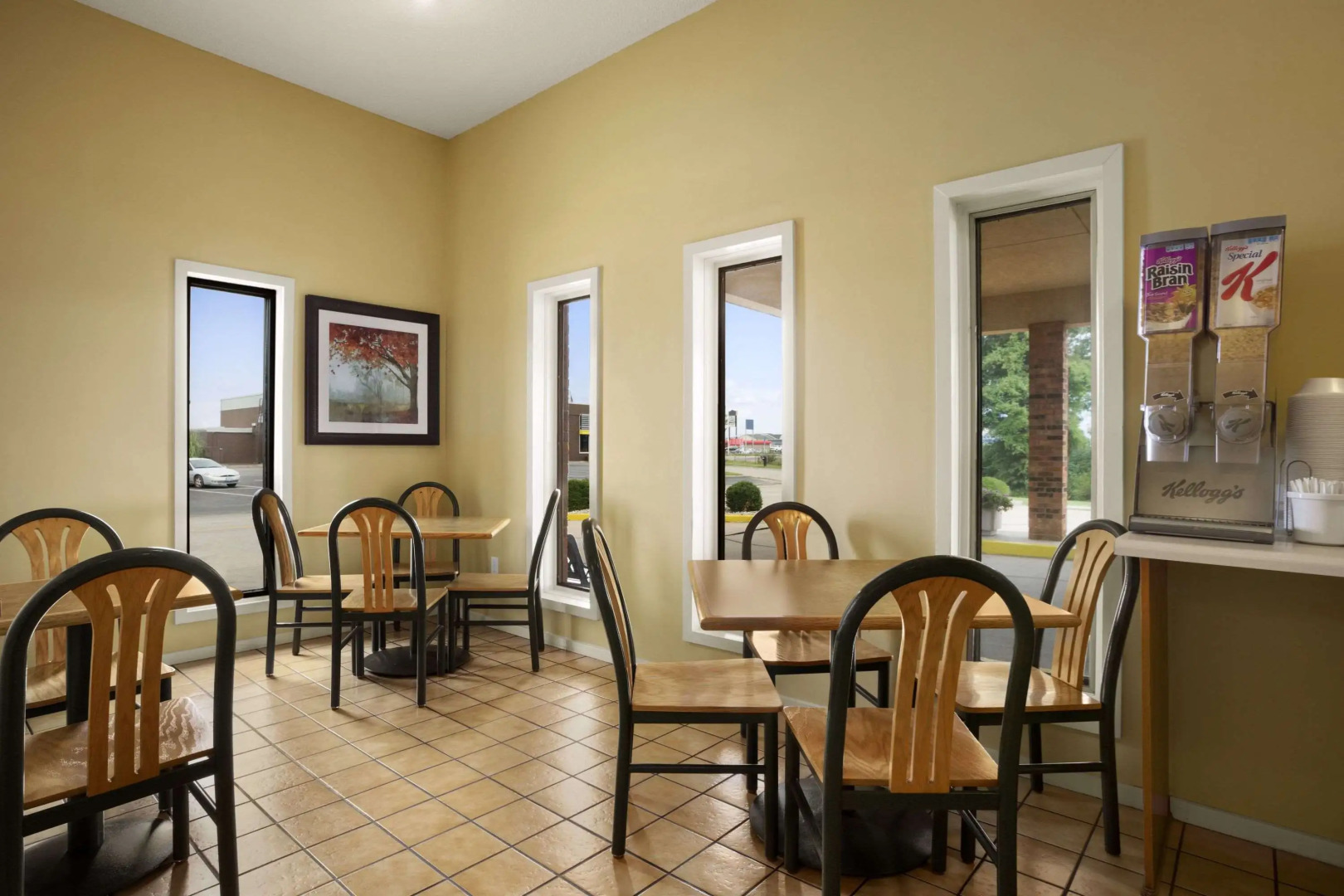 Super 8 by Wyndham Marion