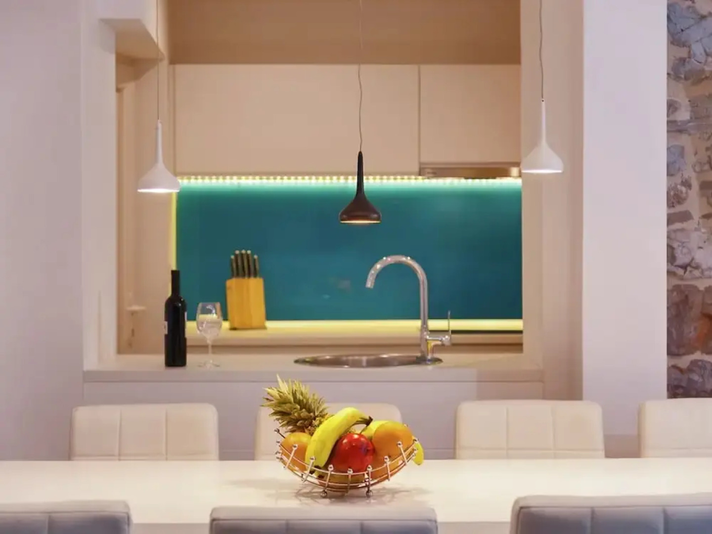 Sea-view Villa in Bol with Hot Tub, Sauna, Whirlpool