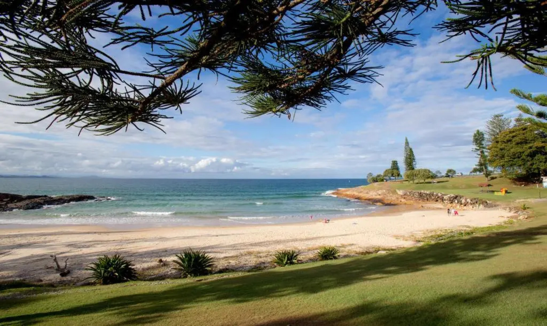 Seabreeze Beach Hotel